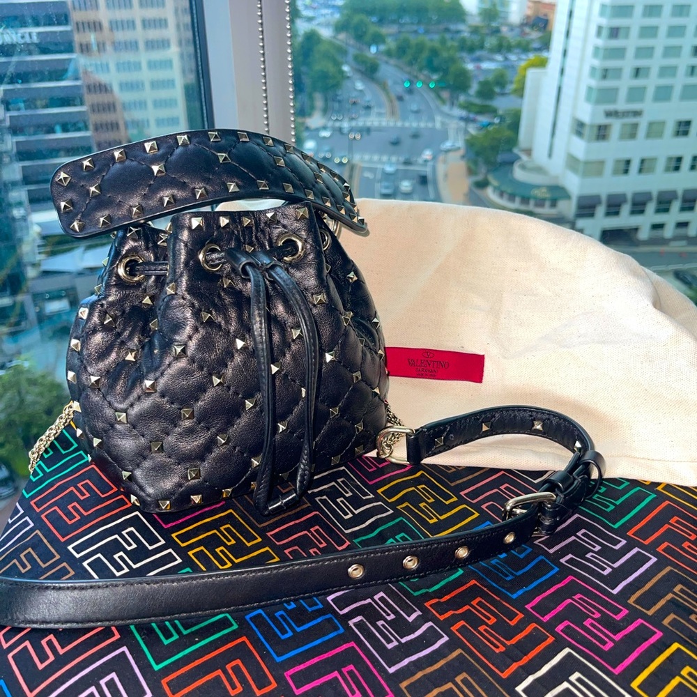 Valentino Garavani Rockstud Bucket Bag